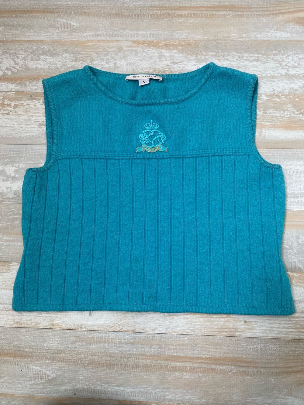 St. John Teal Sleeveless Knit Shell with Embroidered Crest